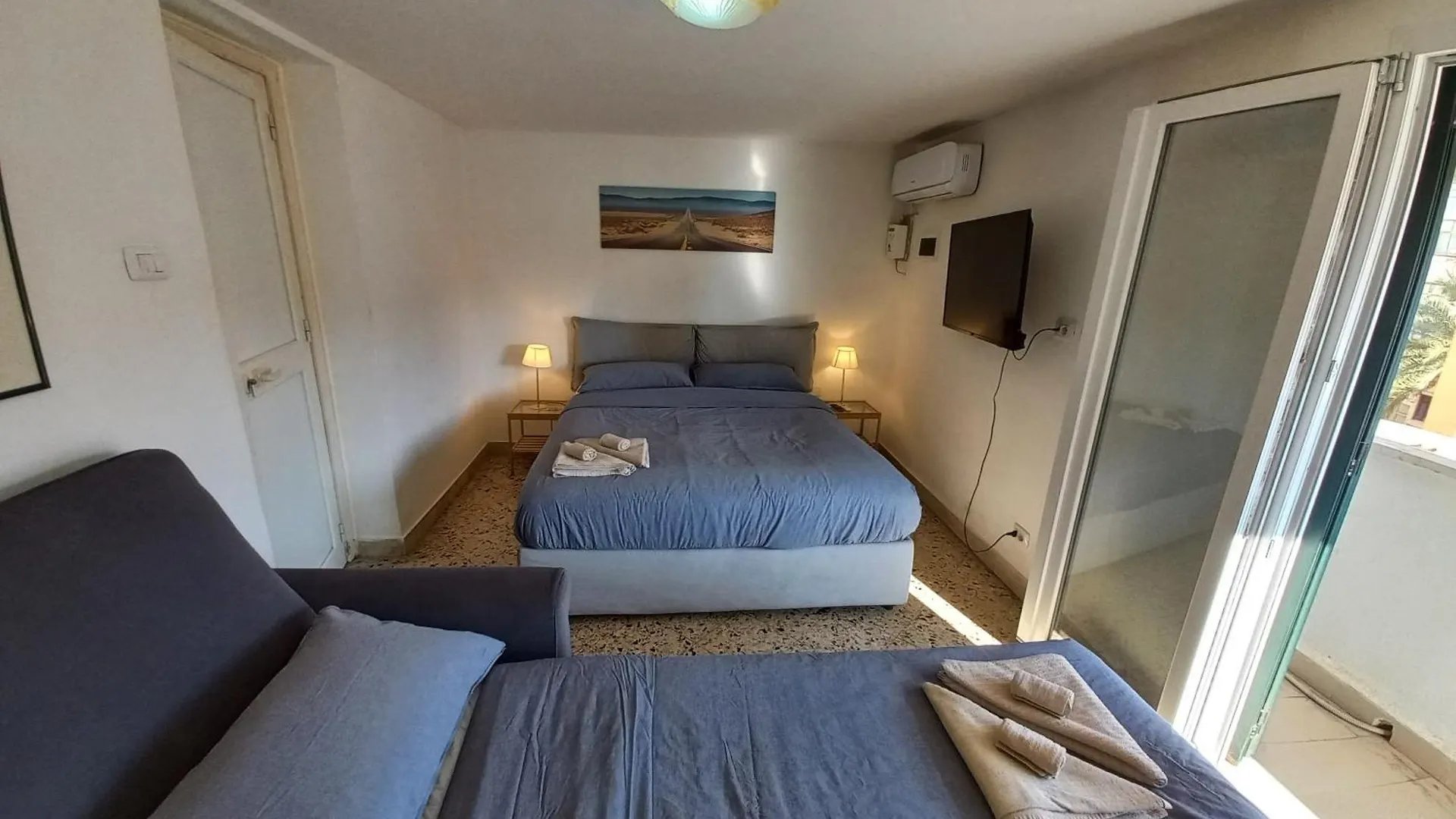 Apartment In Central Palermo With Rooftop Terrace Italy