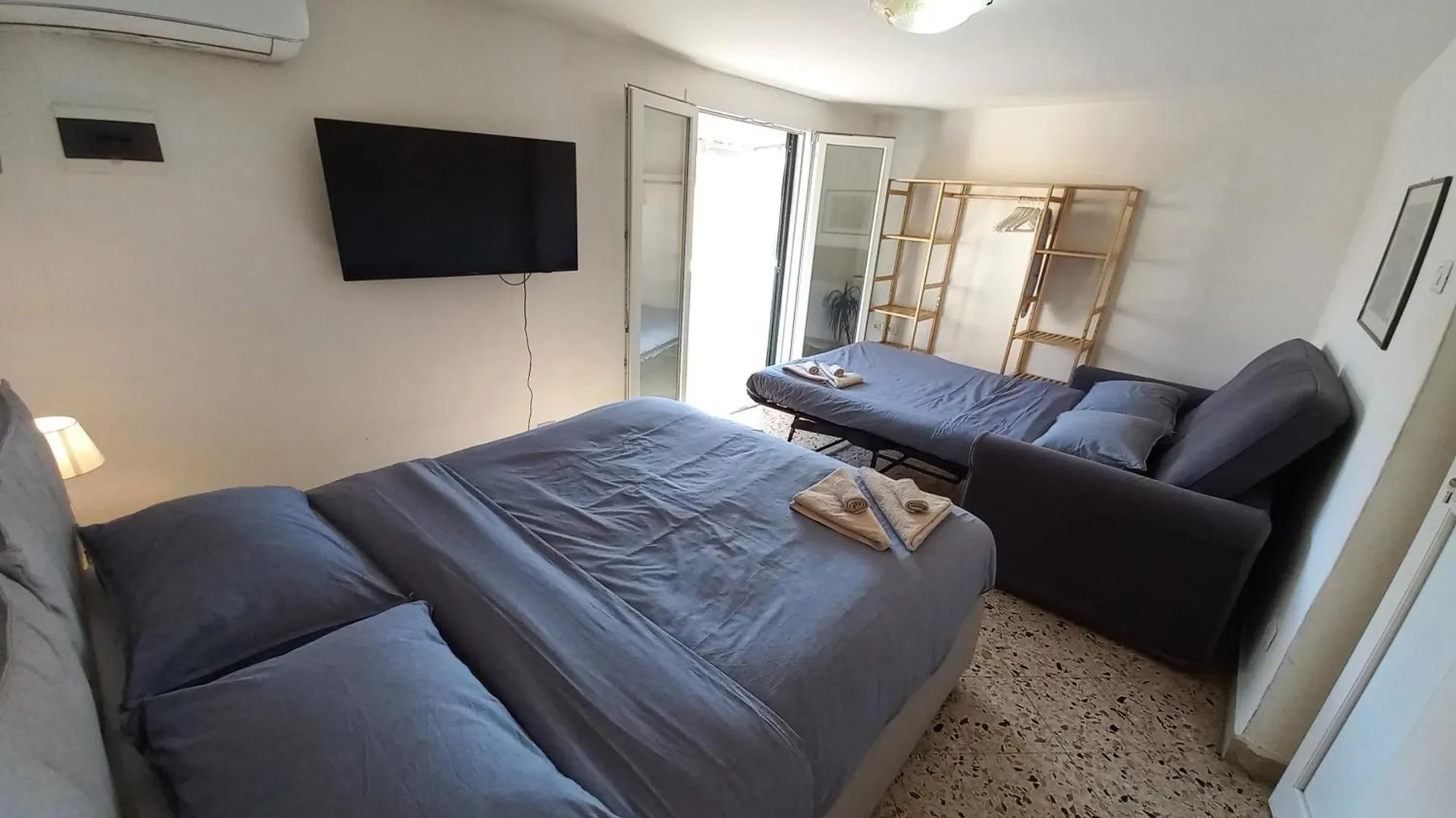 Apartment In Central Palermo With Rooftop Terrace Italy